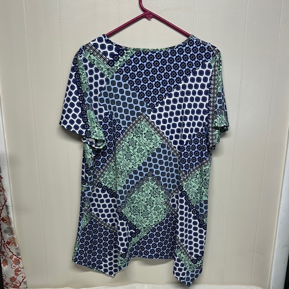 Kim Rogers Blue,Green and whiteShort Sleeve Blouse - Picture 4 of 11